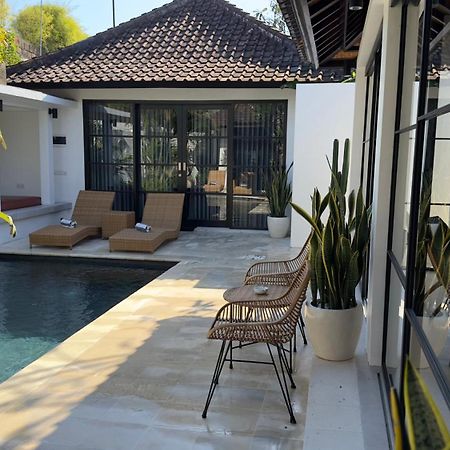 The Kon'S Villa Bali Seminyak 외부 사진